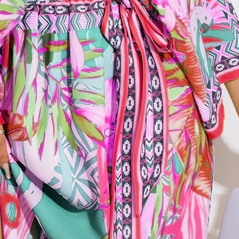 Long Side Sleeve Split Side Leg Split Tropical Pr… - image 4